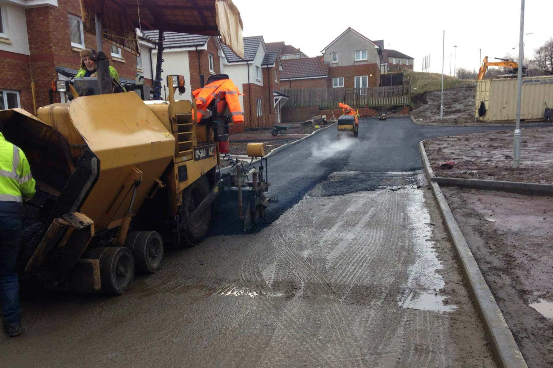Tarmac installation in Redbridge driveway surfacing